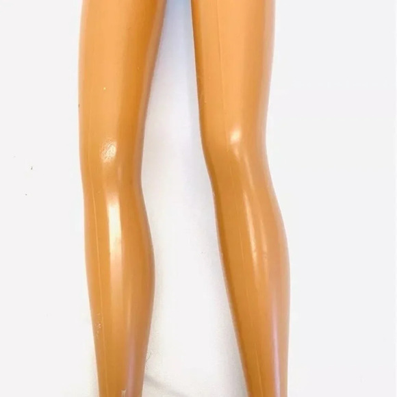 MATTEL BARBIE Asian Doll Long Black Hair Brown Eyes Two Piece Outfit 12" Tall - Picture 7 of 11